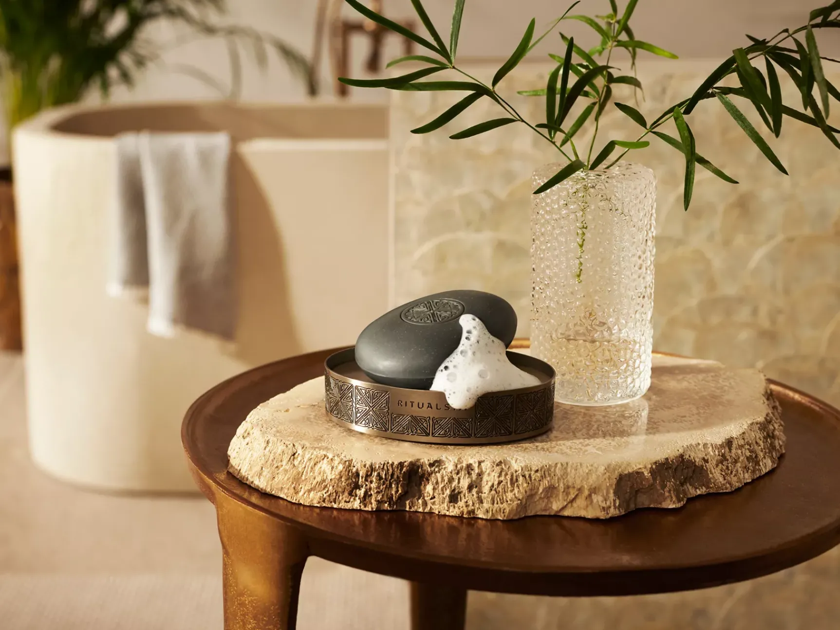 Outlet Rituals Body Scrub Bar