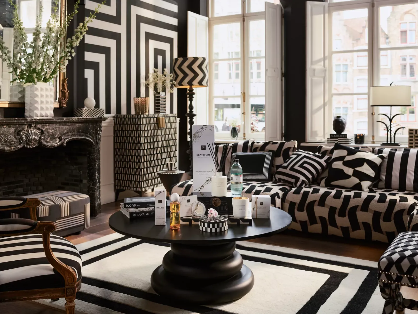 Online Rituals Gratitude Refillable Fragrance Sticks Set