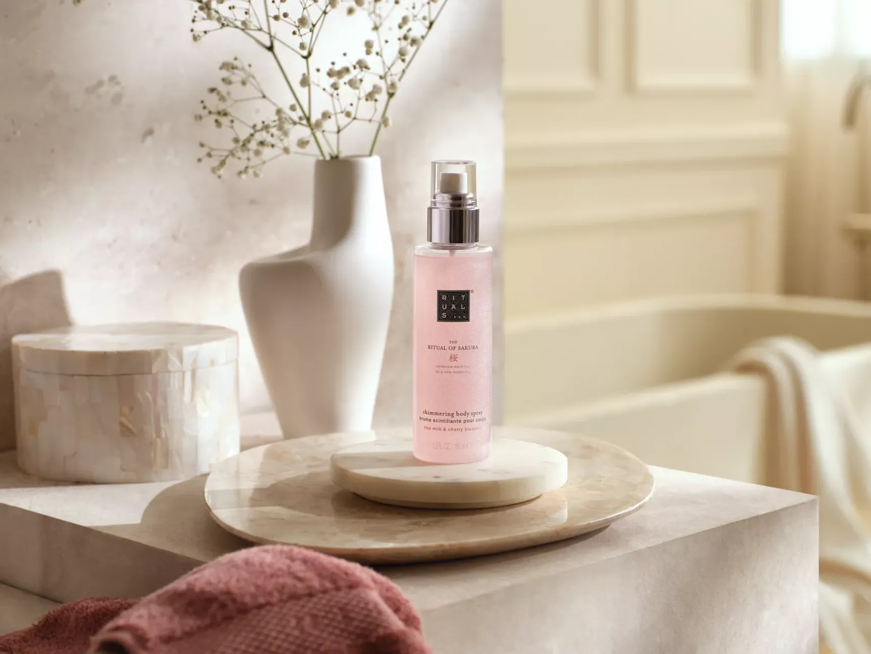 Online Rituals Shimmering Body Spray